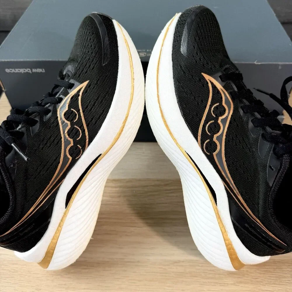 Saucony Endorphin Speed 3 Black Goldstruck Running Shoes Women's Size 7.5